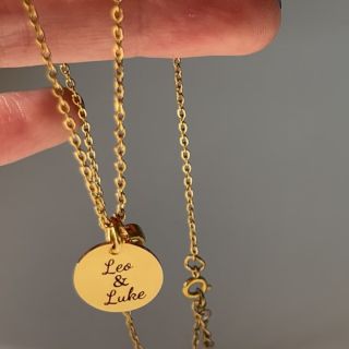 Máte od nás svůj personalizovaný šperk?✨ Vybrat si můžete u nás na e-shopu z mnoha komponentů!🤩