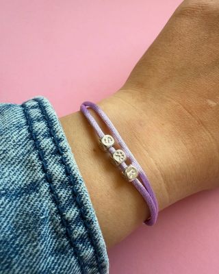 Písmenka a symboly, která mají smysl🤩 Vyberte si ta, která vám připomínají, koho nosíte v srdci❤️ –⁠ jméno, iniciály,...